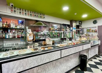 5771420711720259176.jpg - Cafeteria - Cold Bar Corso Orbassano 299, Torino (neighborhood Mirafiori Nord) - photo 1