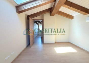 6.jpg - Quadrilocale Ivrea - foto 15