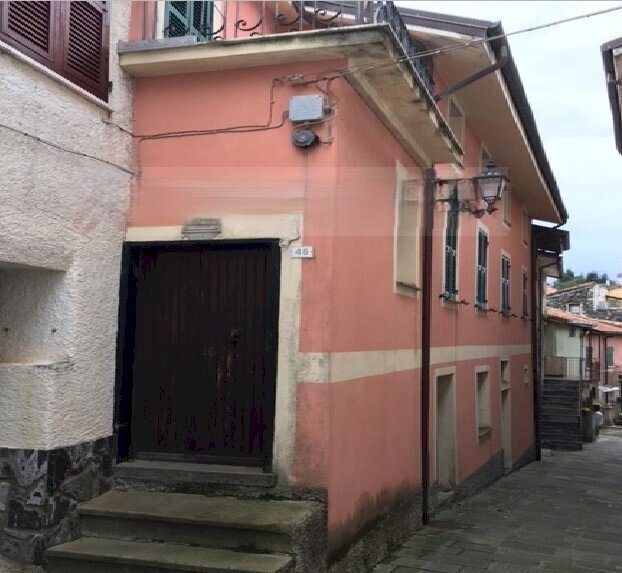 2.jpg - Townhouse at auction Via Aldo Moro 46, Carrodano - photo 1