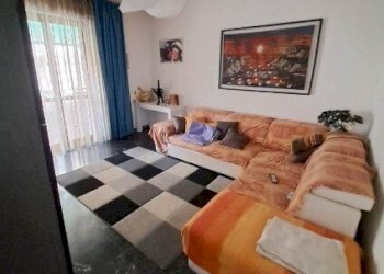 5.jpg - Apartment at auction Viale Virginia Centurione Bracelli 44a, Genova (neighborhood Marassi) - photo 4