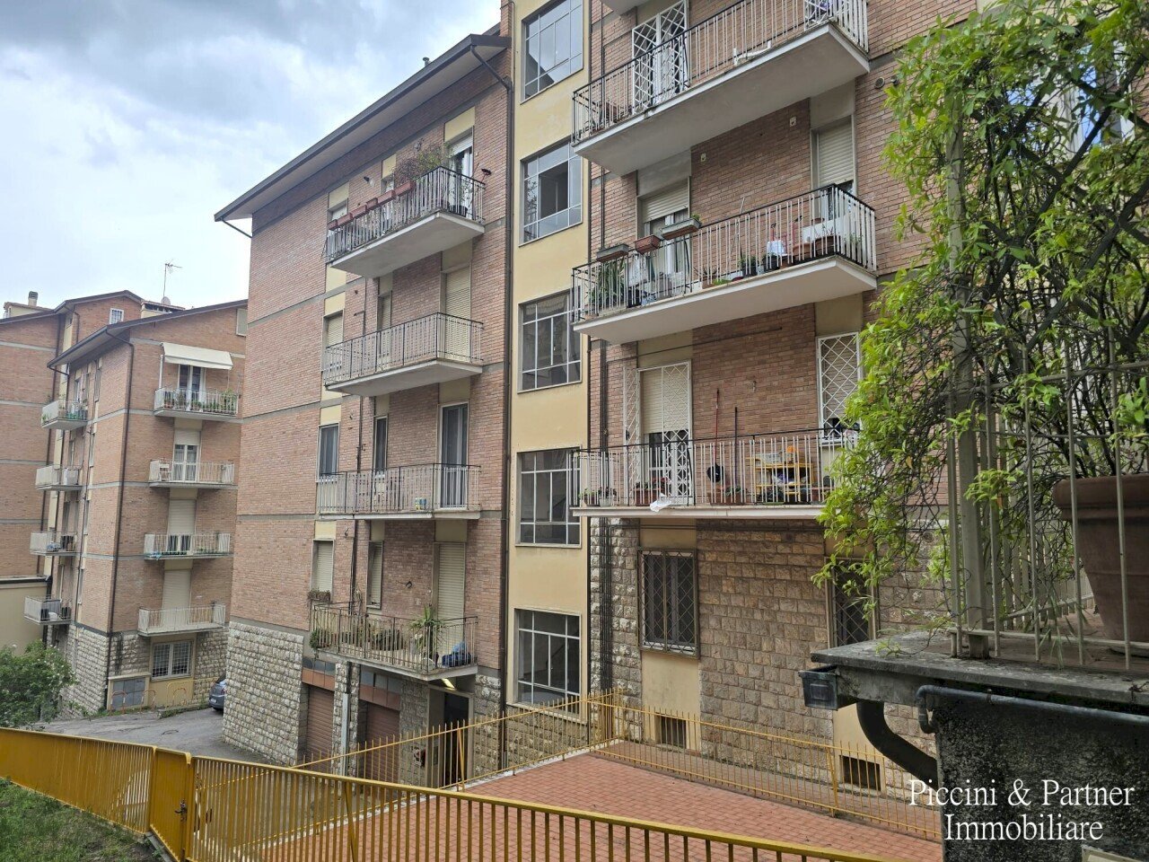 02.jpg - Four-room apartment Via Claudio Monteverdi 34, Perugia - photo 2