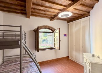 camera da letto - Rustic Via Poggiole, Vernio - photo 24