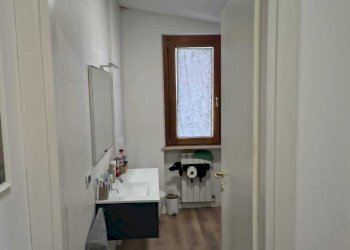 ingresso bagno.jpg - Trilocale sambuceto, San Giovanni Teatino - foto 17