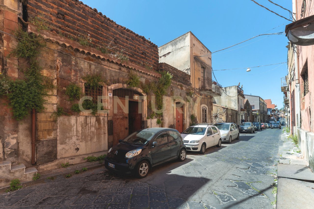Via Delle Calcare 161 (2).jpg - Townhouse Via delle Calcare 161, Catania - photo 2