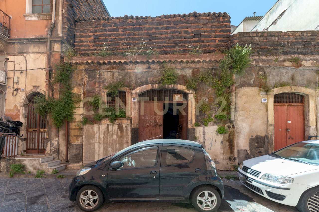Via Delle Calcare 161 (3).jpg - Townhouse Via delle Calcare 161, Catania - photo 3