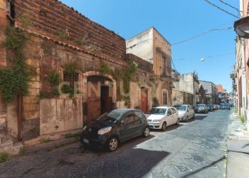 Via Delle Calcare 161 (2).jpg - Townhouse Via delle Calcare 161, Catania - photo 2