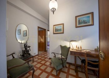 WhatsApp Image 2026-05-12 at 15.28.09 (1).jpg - One-room apartment Via Aurelia 301, Roma - photo 1
