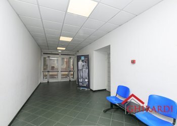 7.0 SALA ATTESA.jpg - Ufficio Via Bombrini, Genova (zona Sampierdarena) - foto 18