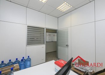 2.1 UFFICIO 1.jpg - Ufficio Via Bombrini, Genova (zona Sampierdarena) - foto 5