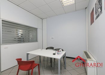 3.1 UFFICIO 2.jpg - Ufficio Via Bombrini, Genova (zona Sampierdarena) - foto 7