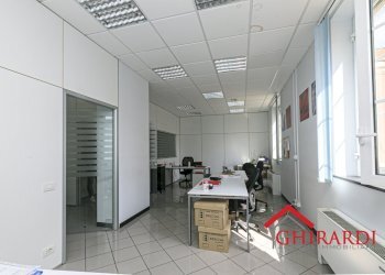 4.2 UFFICIO 3.jpg - Ufficio Via Bombrini, Genova (zona Sampierdarena) - foto 12
