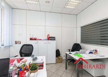 6.3 UFFICIO 5.jpg - Ufficio Via Bombrini, Genova (zona Sampierdarena) - foto 20