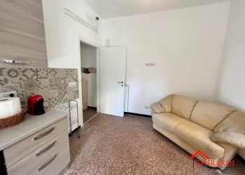 2.0 cucina.jpg - Apartment VIA LODOVICO CALDA 11, Genova (neighborhood Sestri Ponente) - photo 4