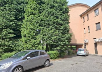 WhatsApp Image 2026-05-08 at 11.32.12.jpg - Three-room apartment Via Enrico Toti 10, Carate Brianza - photo 22