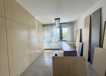 Office Via Alcide De Gasperi, Rho - photo 5