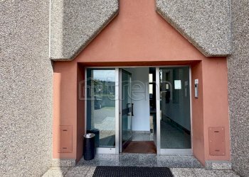 Office Via Alcide De Gasperi, Rho - photo 16