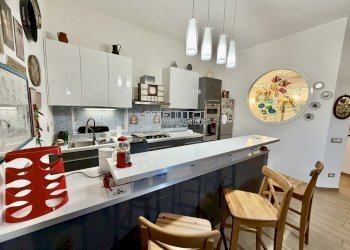 Cucina a vista - Quadrilocale corso Pietro Chiesa, 4, Asti - foto 9