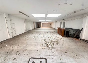 Warehouse VIA DANTE 30, Erba - photo 1