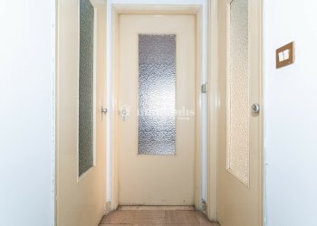 Bilocale Via Sant'Antonino, 77, Torino - foto 13