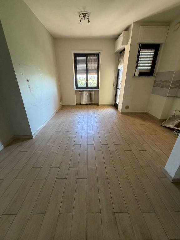 Two-room apartment Torino (neighborhood Mirafiori Sud) - photo 1
