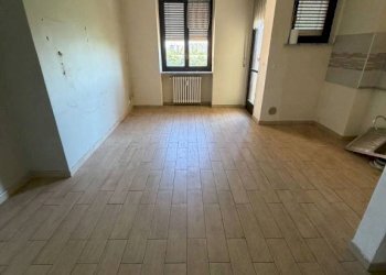 Bilocale Torino (zona Mirafiori Sud) - foto 1