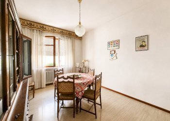 Three-room apartment Asti - photo 2