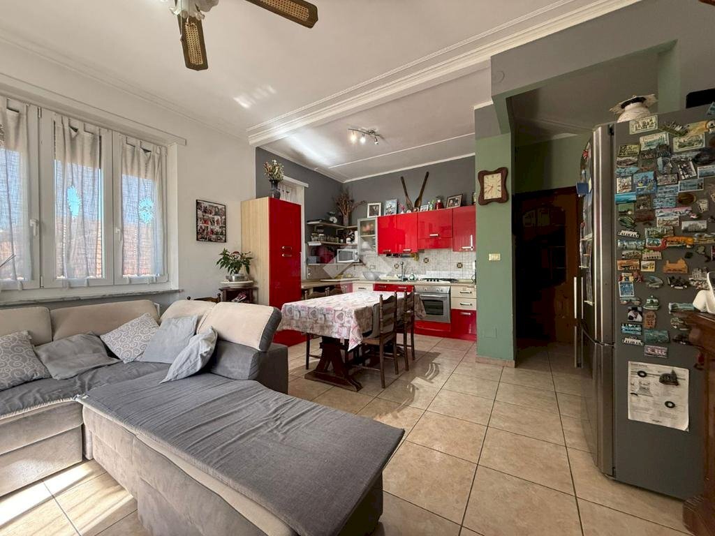 Four-room apartment Via Edoardo Calvi, Candiolo - photo 1