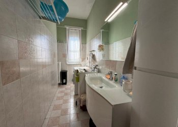 Four-room apartment Via Edoardo Calvi, Candiolo - photo 9
