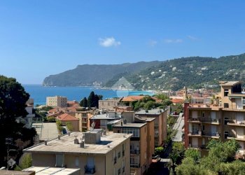 Bilocale Via Laiolo, Spotorno - foto 1