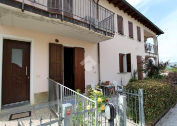 Three-room apartment Via Roma, Toano - photo 2