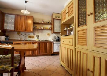 Three-room apartment Via Roma, Toano - photo 7