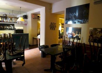 Shop Via Palestro, 48, Genova (neighborhood Castelletto) - photo 6