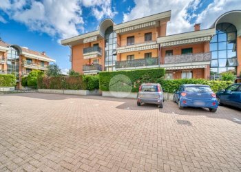 Three-room apartment Via orbassano, Piossasco - photo 4