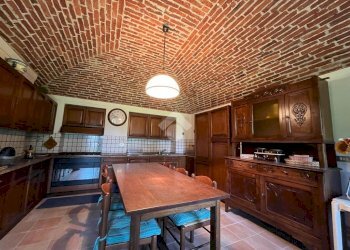 Villa Frazione Spineto, Castellamonte - photo 2