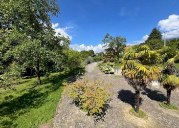 Villa Frazione Spineto, Castellamonte - photo 24