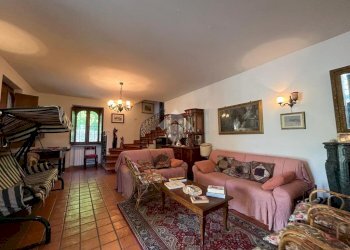 Villa Frazione Spineto, Castellamonte - photo 26