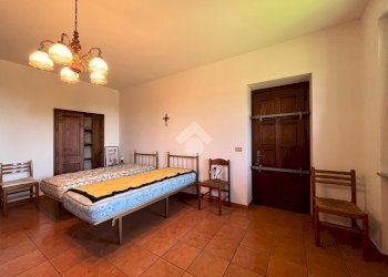 Villa Frazione Spineto, Castellamonte - photo 39