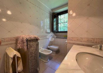 Villa Frazione Spineto, Castellamonte - photo 44