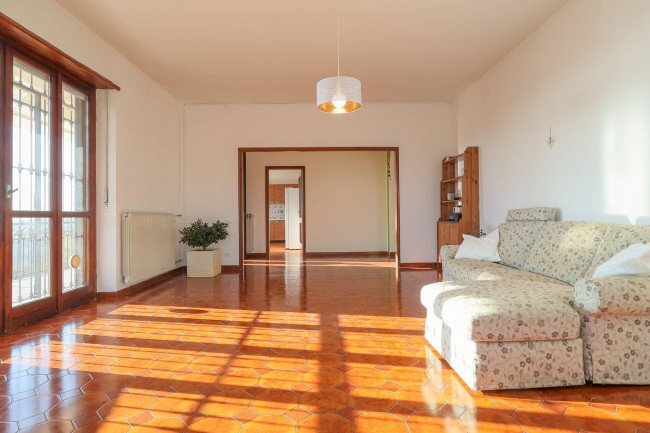 Four-room apartment Moncalieri - photo 3