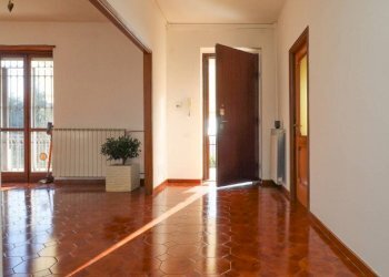 Four-room apartment Moncalieri - photo 7