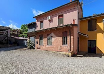 Three-room apartment Via del Teatro, Molinella - photo 6