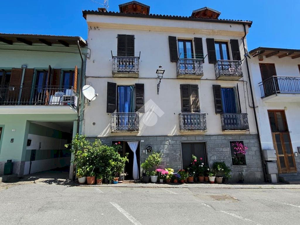 Three-room apartment Via roma, San Pietro Val Lemina - photo 1