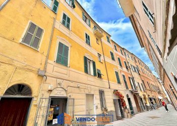 Four-room apartment Loano - photo 1