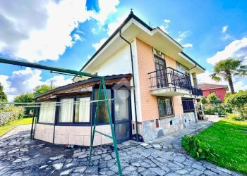 Villa Via alessandrini, Robassomero - photo 4