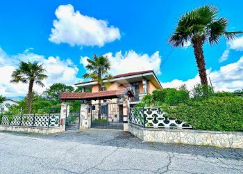 Villa Via alessandrini, Robassomero - photo 12