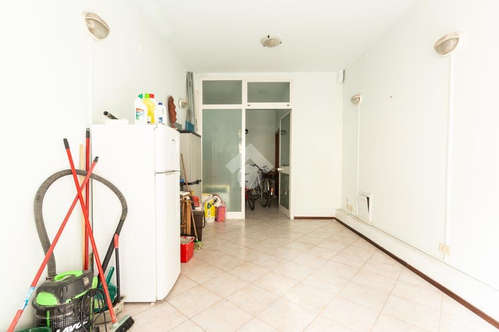Deposit via munari, Correggio - photo 1