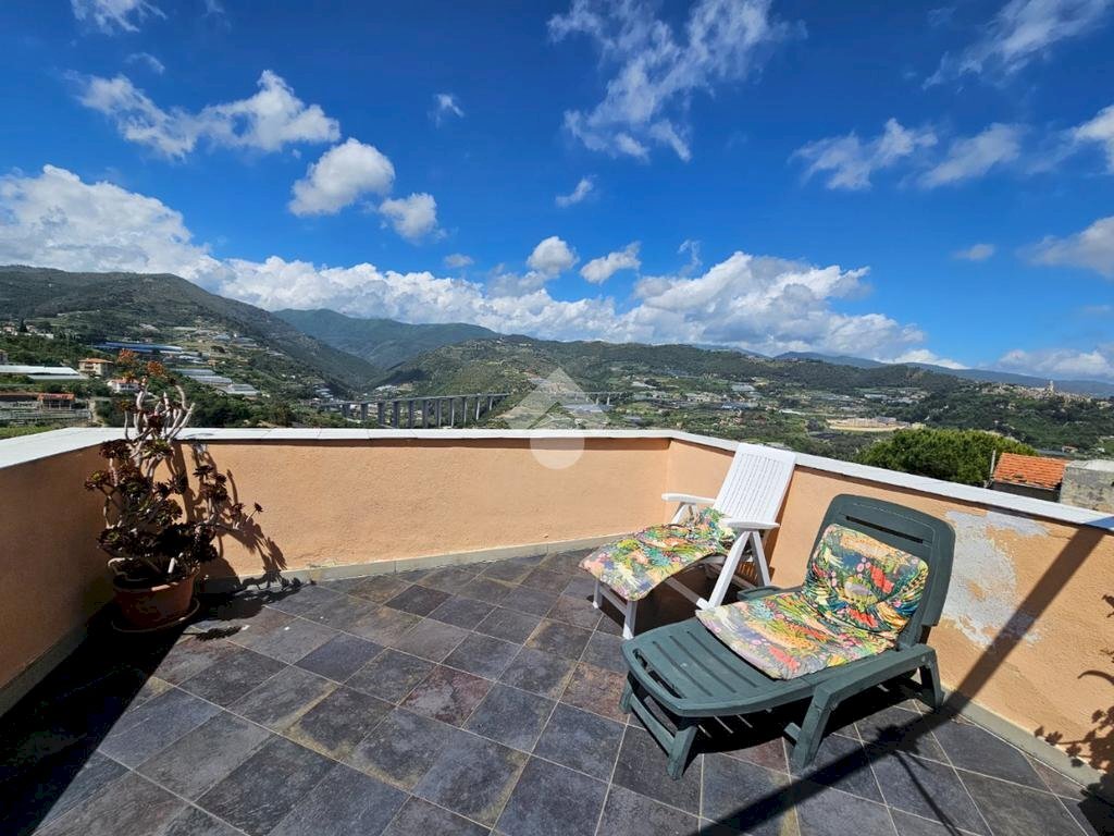 Four-room apartment Via Peri, Sanremo - photo 2