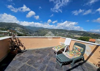 Four-room apartment Via Peri, Sanremo - photo 2