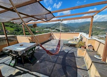 Four-room apartment Via Peri, Sanremo - photo 3