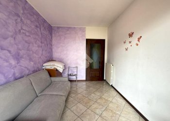 Portion of a house Via Lobrino, Cerano - photo 12